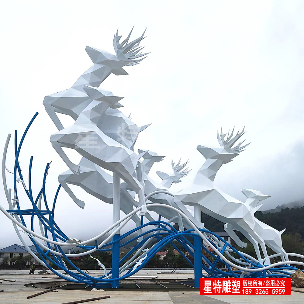 不锈钢景观雕塑   几何鹿雕塑制作  景观广场雕塑制作
